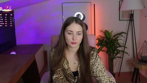 Sweet  Amily online show from October 2025 12:14:02 PM