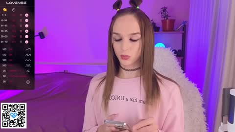 Snapshot of sweet_ali3s chatting on December 2024 05:10:01 PM Call me Alis online show from December 2024 05:10:01 PM