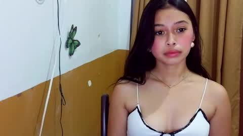 sweet_angela0701 online show from March 2026 02:09:02 PM