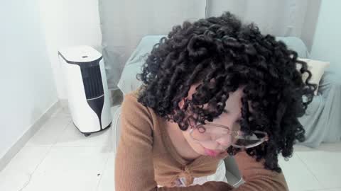 Anie online show from February 2025 04:35:02 AM