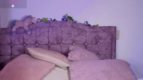 Snapshot of sweet_anllela chatting on November 2025 03:04:01 AM Sthefany Lauren Independent Model online show from November 2025 03:04:01 AM