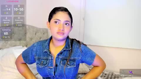 Asheley online show from December 2025 03:23:01 AM