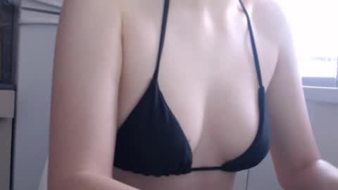 Snapshot of sweet_baby_kate chatting on November 2025 08:25:01 AM Kate and Erica online show from November 2025 08:25:01 AM