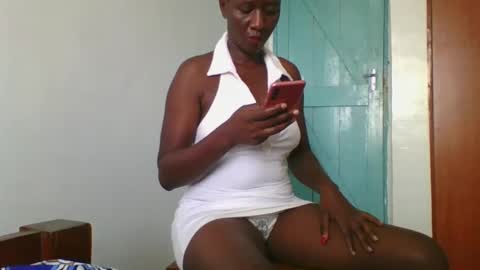 bella online show from February 2025 06:56:02 AM