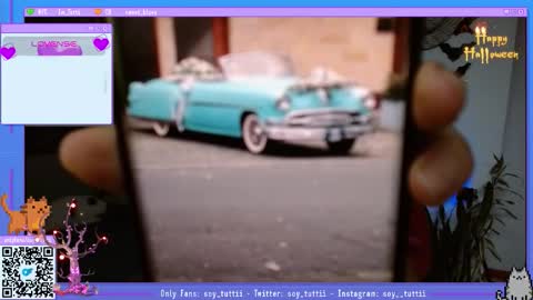 Snapshot of sweet_bluee chatting on October 2025 02:10:01 PM Tutti online show from October 2025 02:10:01 PM