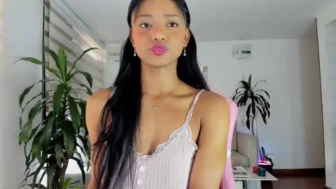 sweet_brunette88 online show from February 2026 07:32:02 PM