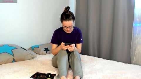 Snapshot of sweet_bun__ chatting on October 2025 09:21:02 AM Christina online show from October 2025 09:21:02 AM