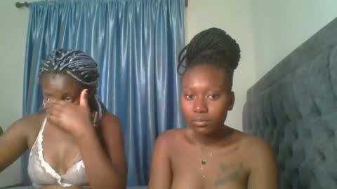 Camila online show from October 2025 05:09:02 AM