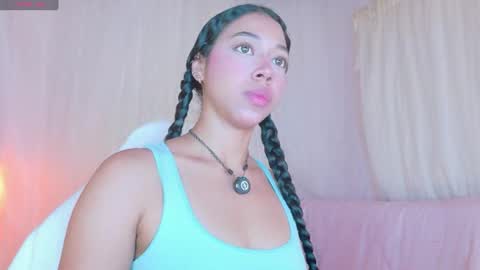 Snapshot of sweet_carine chatting on June 2026 02:05:02 PM camil online show from June 2026 02:05:02 PM
