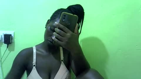 Snapshot of sweet_cherie1 chatting on February 2026 05:30:01 PM sweet_cherie1 online show from February 2026 05:30:01 PM