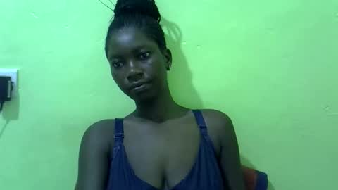 Snapshot of sweet_cherie1 chatting on February 2026 01:24:02 AM sweet_cherie1 online show from February 2026 01:24:02 AM