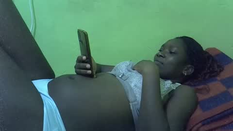 sweet_cherie1 online show from April 2026 05:52:02 PM