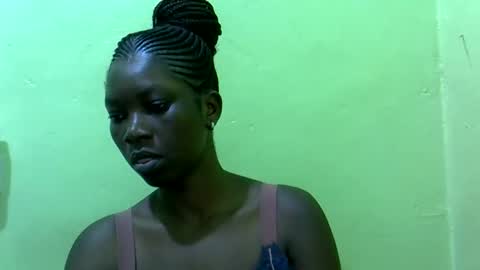 Snapshot of sweet_cherie1 chatting on May 2026 05:26:01 AM sweet_cherie1 online show from May 2026 05:26:01 AM