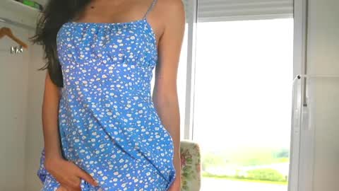 Snapshot of sweet_chilli_ chatting on December 2024 11:33:01 AM Bruna - Live on December - My wishlist online show from December 2024 11:33:01 AM