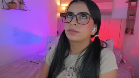 Snapshot of sweet_deepthroat chatting on September 2025 06:17:02 AM sweet_deepthroat online show from September 2025 06:17:02 AM