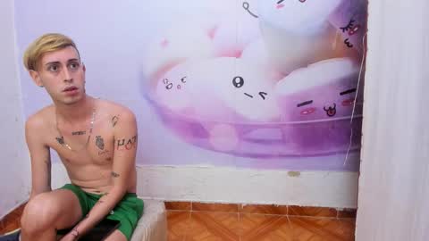 sweet_diamond__ online show from February 2026 03:21:02 AM