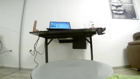           online show from February 2025 10:20:02 AM