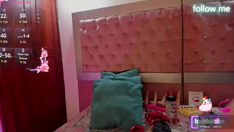  emmili  online show from February 2026 11:47:02 AM