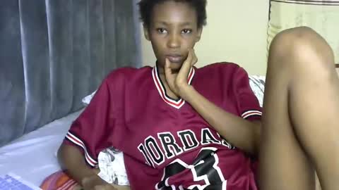 Snapshot of sweet_freaky chatting on May 2026 09:33:01 PM sweet_freaky online show from May 2026 09:33:01 PM