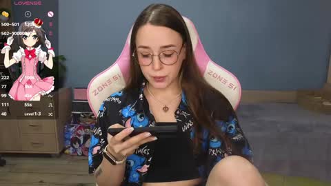 Alice online show from December 2024 02:56:02 AM