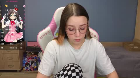 Alice online show from January 2025 03:26:01 AM