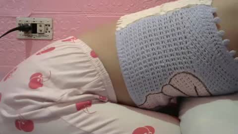 Snapshot of sweet_gamella chatting on February 2025 01:28:02 PM Gael online show from February 2025 01:28:02 PM