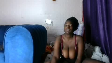 Snapshot of sweet_hennessey chatting on June 2026 11:49:02 AM sweet_hennessey online show from June 2026 11:49:02 AM