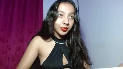 Snapshot of sweet_isaa chatting on December 2024 03:51:02 AM Hello welcome to my room - follow me please online show from December 2024 03:51:02 AM