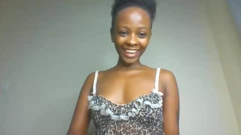 sweet_jovial online show from May 2026 06:57:01 PM