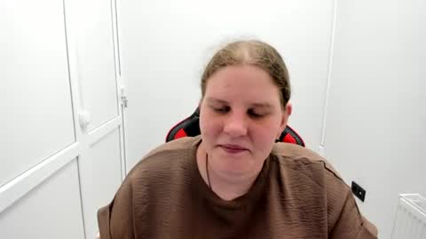 Karla online show from June 2026 12:52:01 PM