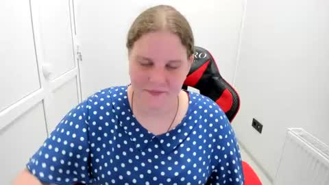 Karla online show from June 2026 12:48:01 PM