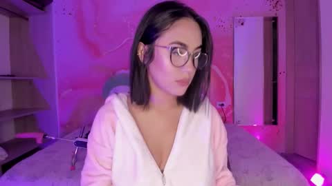 Snapshot of sweet_lemariee_ chatting on December 2025 12:03:02 PM Lemarie online show from December 2025 12:03:02 PM