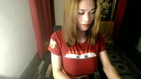 Snapshot of sweet_like_angel143 chatting on June 2026 11:19:01 PM angie online show from June 2026 11:19:01 PM