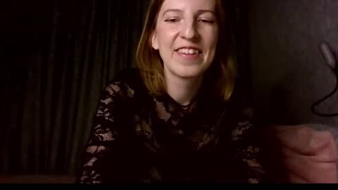 sweet_lilbunny online show from December 2025 03:51:02 PM