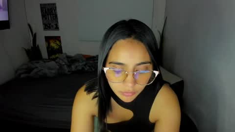 Snapshot of sweet_lina1 chatting on May 2026 02:30:02 AM Lina online show from May 2026 02:30:02 AM