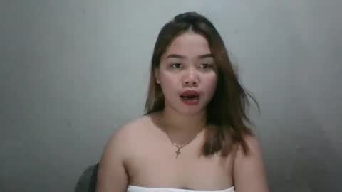 sweet_mae28xx online show from February 2025 04:27:01 AM