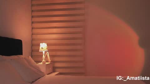 Snapshot of sweet_mara_cat chatting on December 2024 11:57:01 PM Mor online show from December 2024 11:57:01 PM