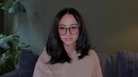 Snapshot of sweet_mara_cat chatting on January 2025 04:48:02 PM Mor online show from January 2025 04:48:02 PM