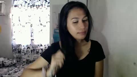Snapshot of sweet_mariexxo chatting on May 2026 01:34:02 AM Marie online show from May 2026 01:34:02 AM