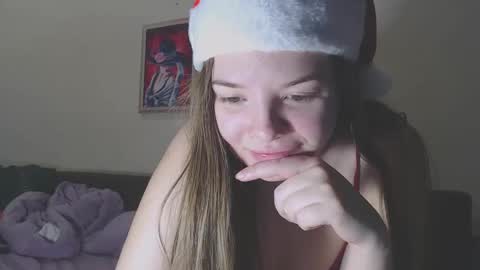 Snapshot of sweet_martinique chatting on December 2024 01:56:01 AM TexasPAWG101 online show from December 2024 01:56:01 AM