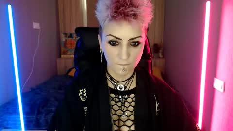 Snapshot of sweet_n_strong chatting on January 2026 07:32:02 AM sweet_n_strong online show from January 2026 07:32:02 AM