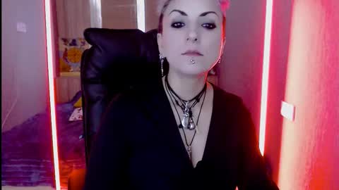 Snapshot of sweet_n_strong chatting on January 2026 07:13:01 AM sweet_n_strong online show from January 2026 07:13:01 AM