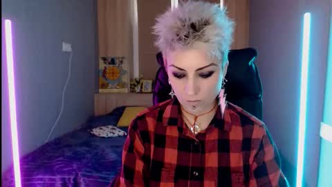 Snapshot of sweet_n_strong chatting on February 2026 01:39:02 PM sweet_n_strong online show from February 2026 01:39:02 PM