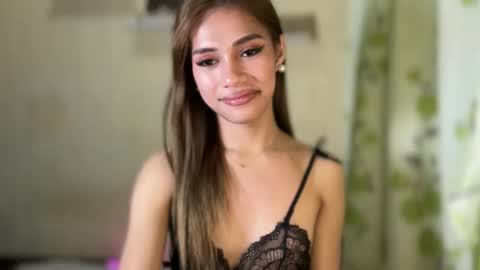 sweet_nikki03 online show from September 2025 07:48:01 PM