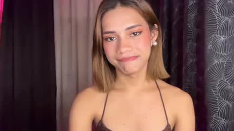 sweet_nikki03 online show from November 2025 06:15:01 PM