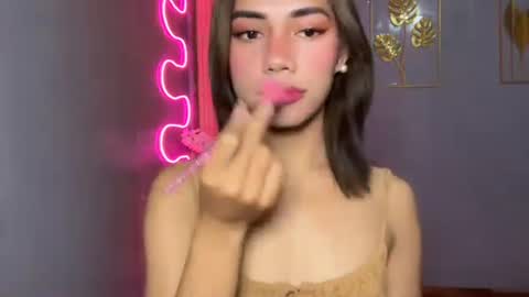 sweet_nikki03 online show from April 2026 10:24:02 AM