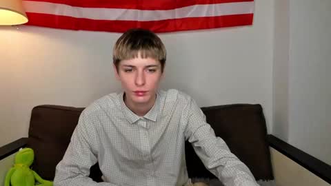 kira online show from December 2024 09:06:01 PM