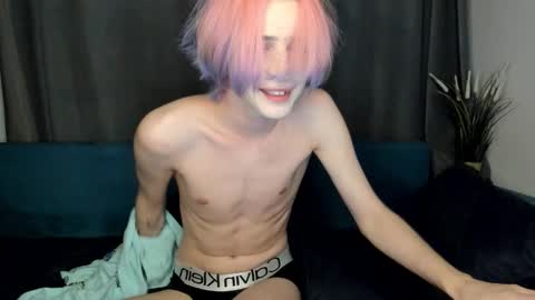 kira online show from September 2025 09:49:01 PM