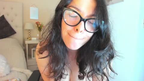 sweet_penny22 online show from January 2025 02:23:01 AM