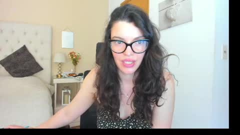 sweet_penny22 online show from March 2025 01:15:01 AM